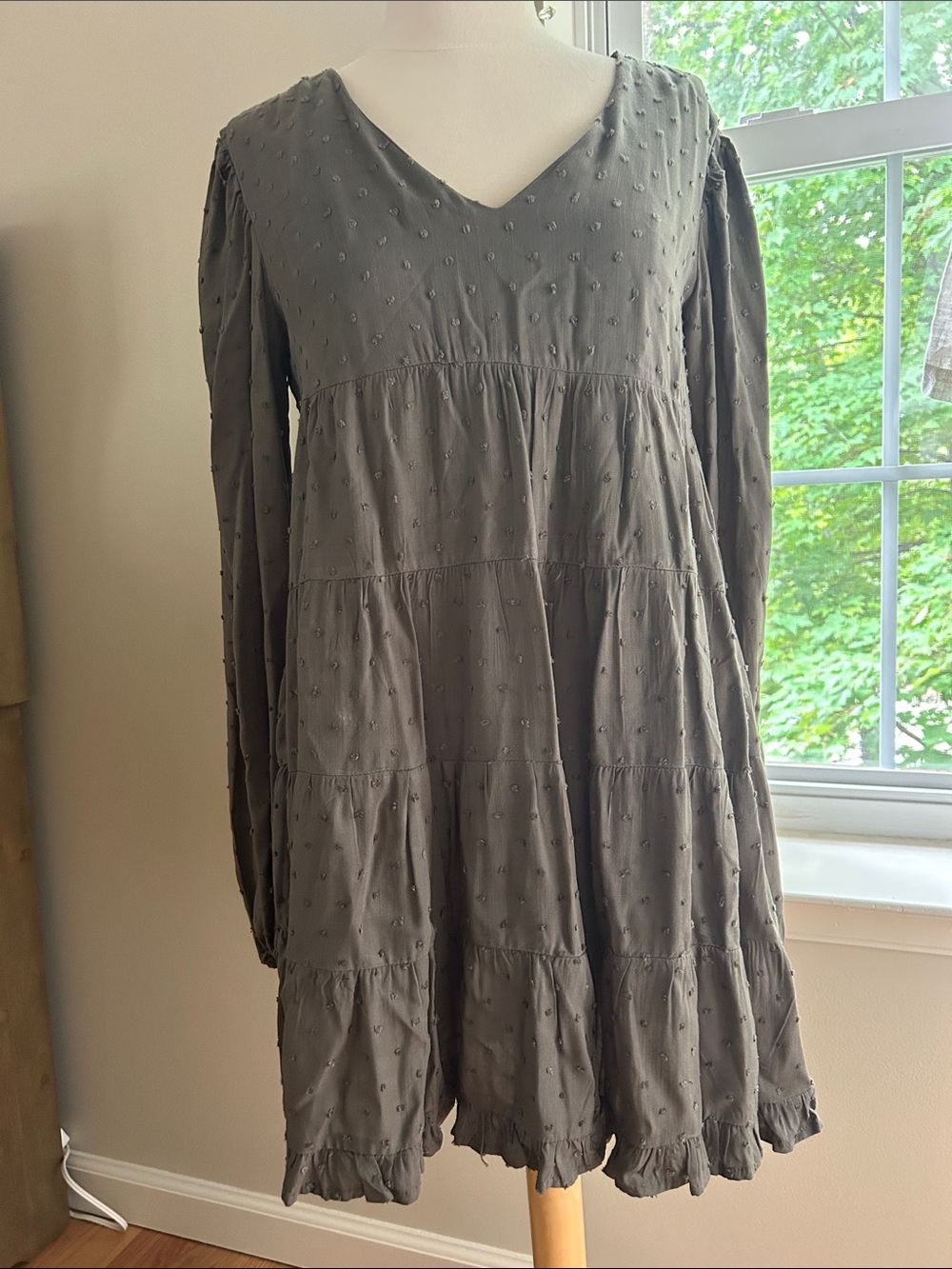 Blue Rain Olive Gray V-Neck Tiered Long Sleeve Dress